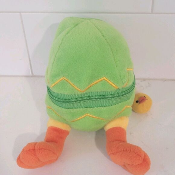 Easter Plush Surprise Egg Chick 8" Duckling Zipper Green Yellow Plushland 2006 - Picture 3 of 10